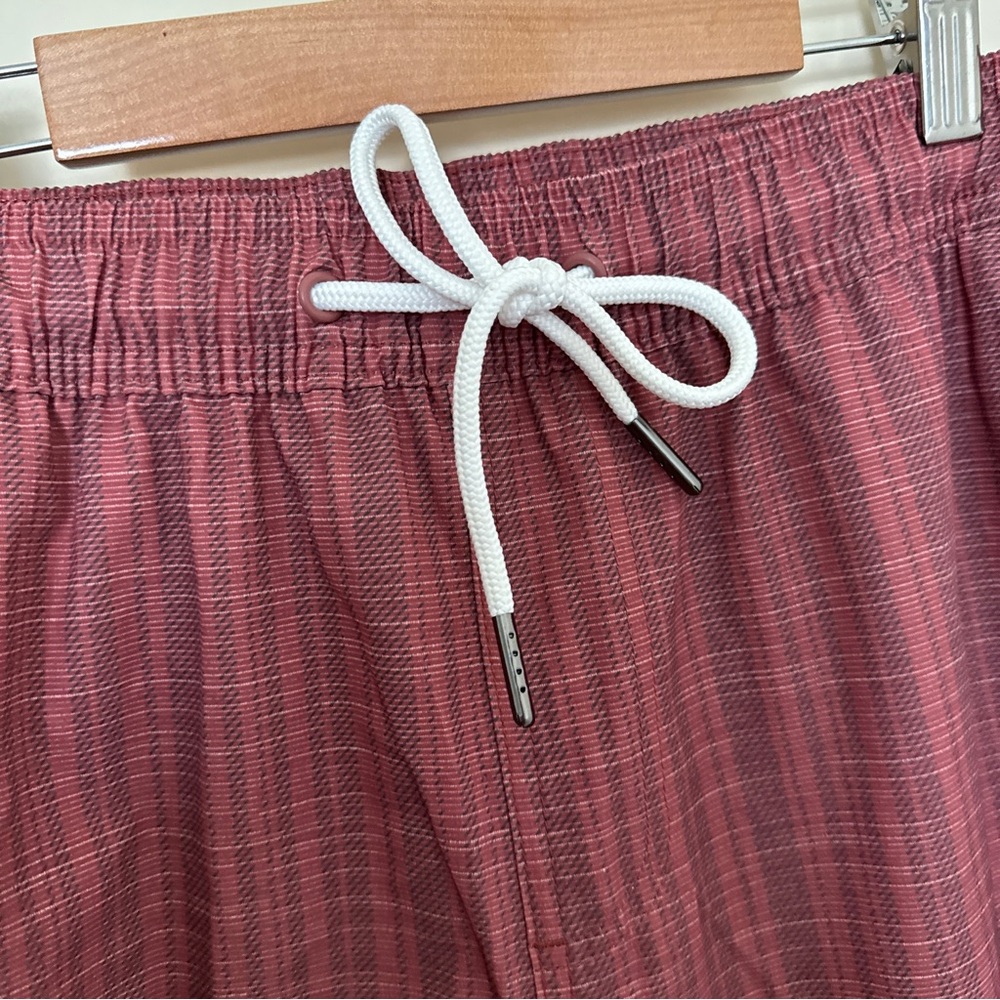 Goodfellow Men's Red Striped Swim Trunks with Liner size L NWT - Picture 3 of 6